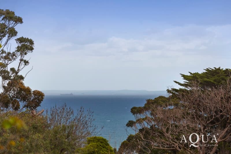 5 Lois Place, Mount Eliza, Mount Eliza - Thumbnail 3