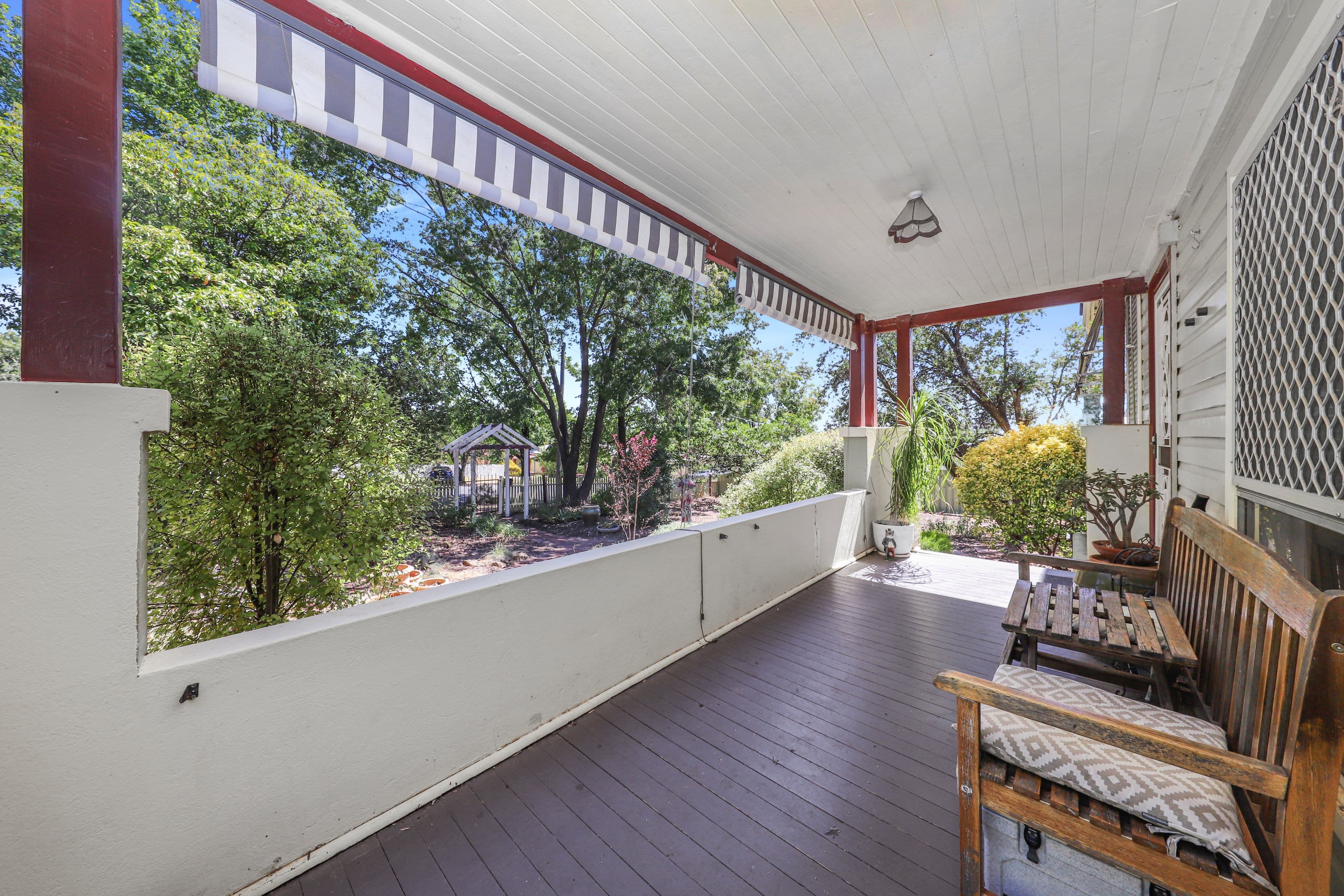 68 Merivale Street, Tumut NSW 2720, Tumut - Thumbnail 2