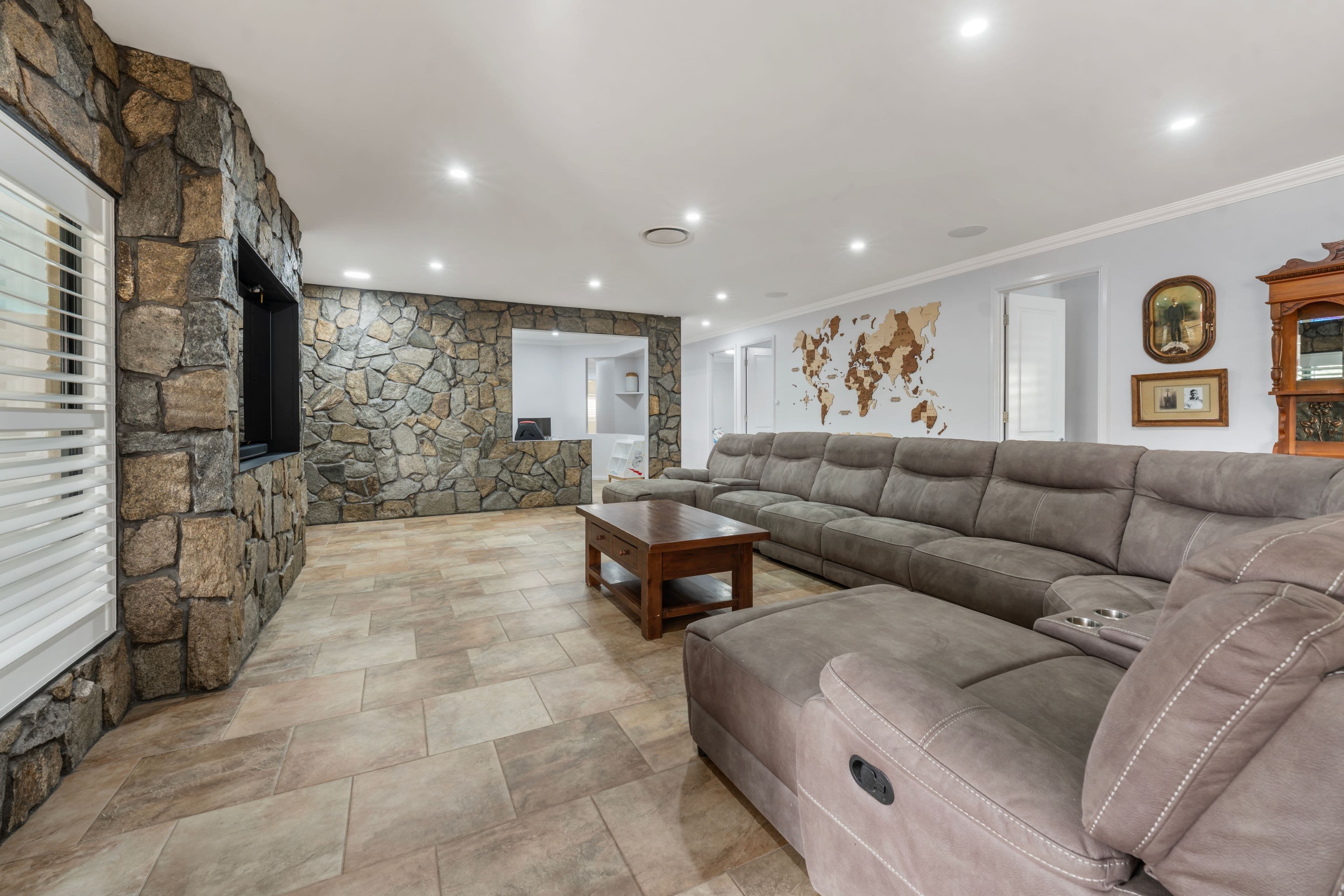 17 Freyling Road, Hodgson Vale QLD 4352, Hodgson Vale - Thumbnail 3