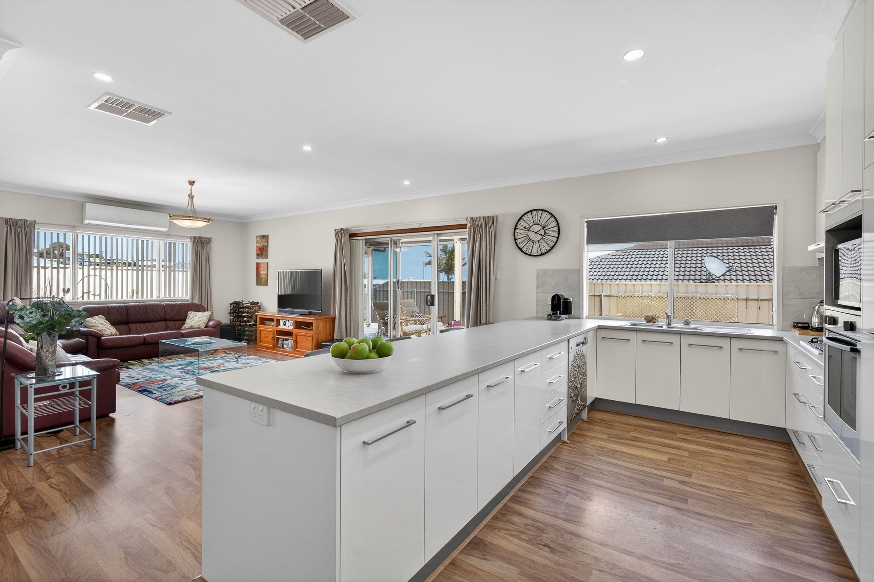 13 Pomery Street, Port Elliot SA 5212, Port Elliot - Thumbnail 3