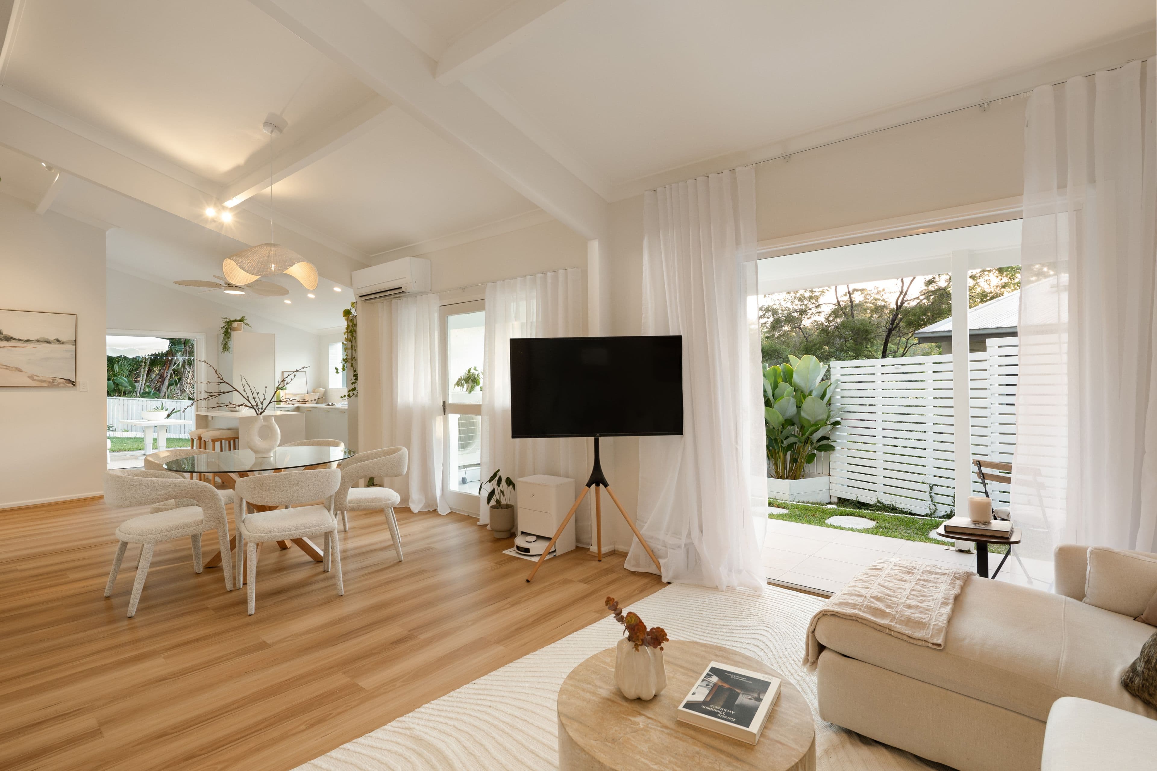 12 JILLIAN Street, Chapel Hill QLD 4069, Chapel Hill - Thumbnail 4