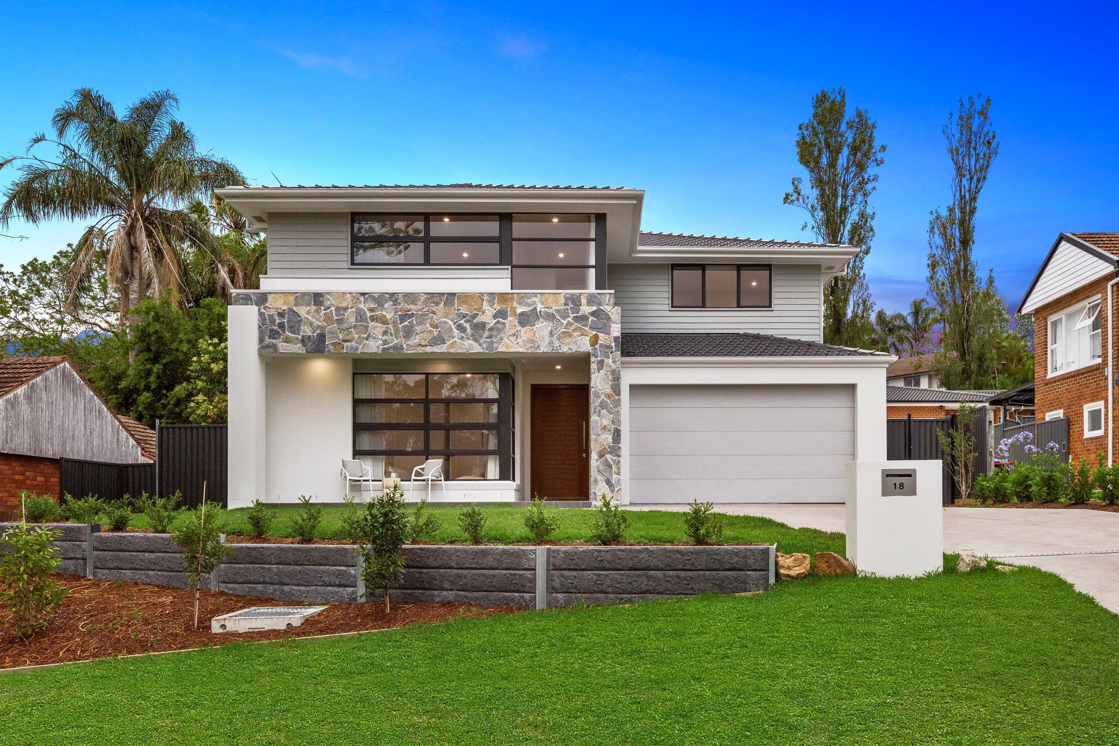 18 Alkoomie Avenue, Forestville NSW 2087, Forestville - Thumbnail 2