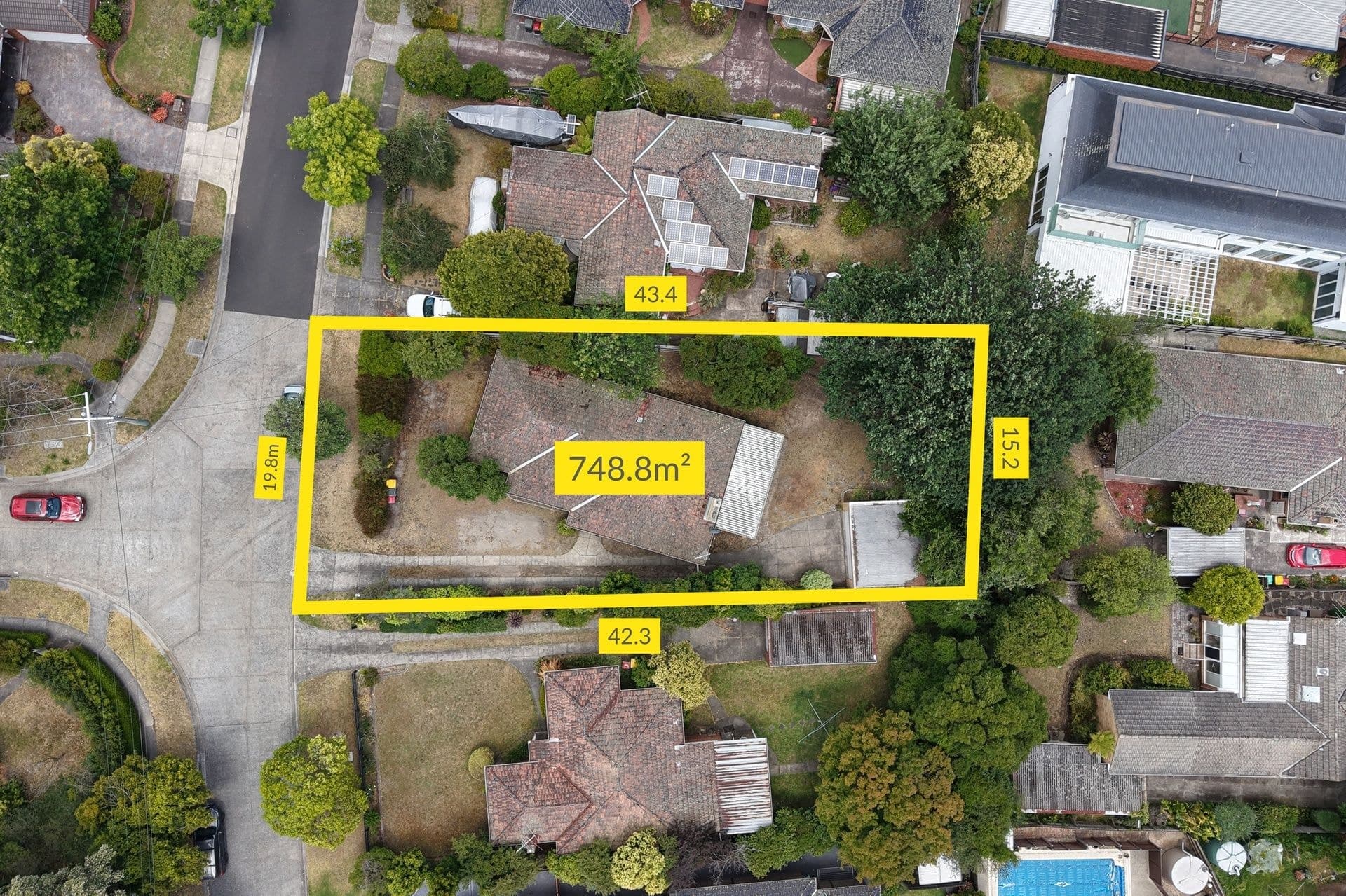 17 Woodstock Road, Mount Waverley VIC 3149, Mount Waverley - Thumbnail 2