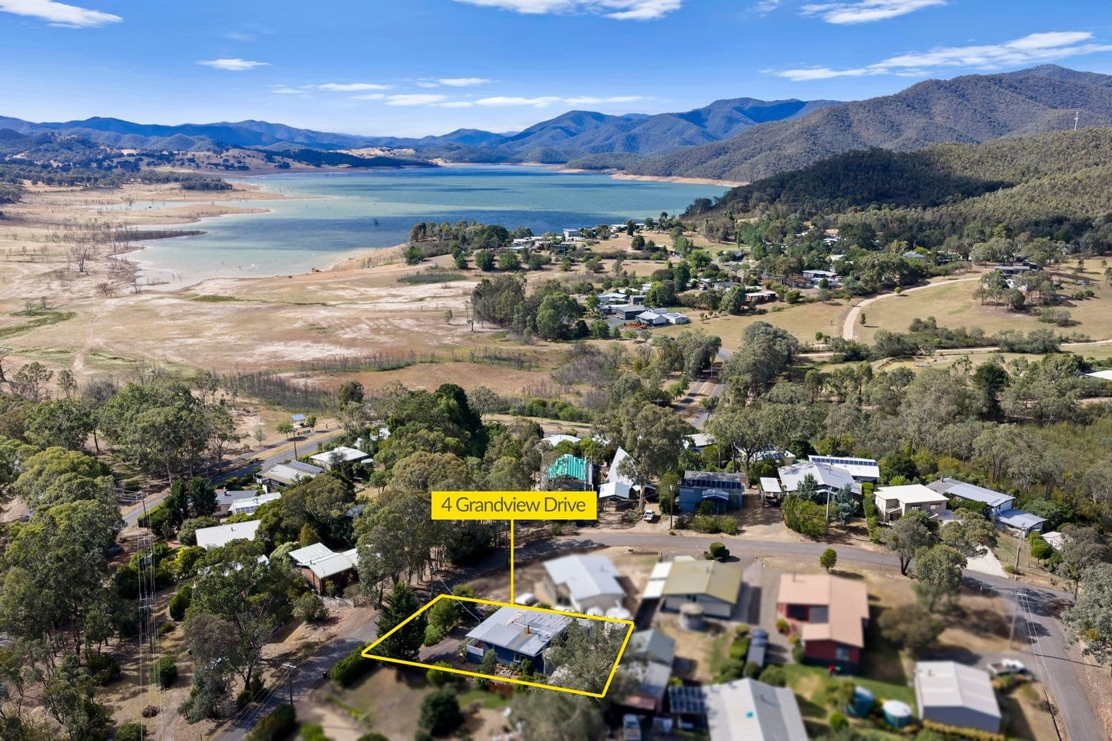 4 Grandview Drive, Goughs Bay VIC 3723, Goughs Bay - Thumbnail 2