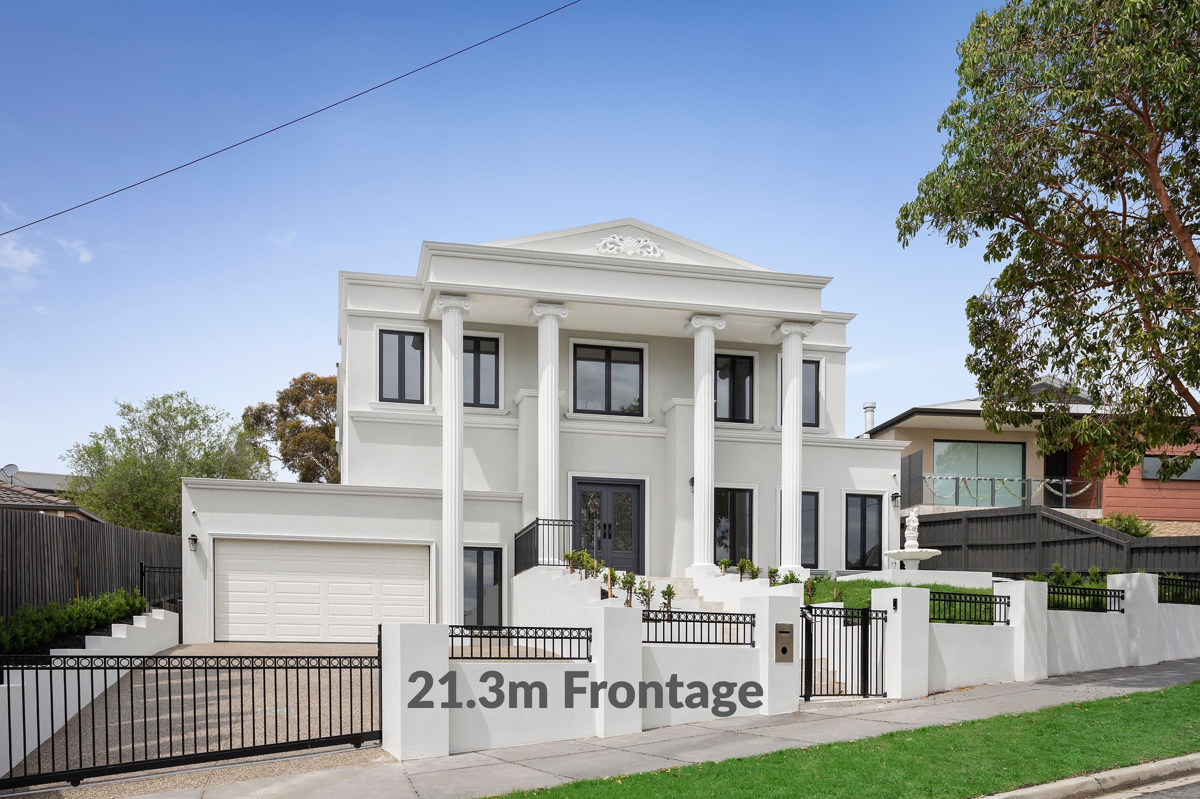 32 Cumberland Avenue, Balwyn North VIC 3104, Balwyn North - Image 1