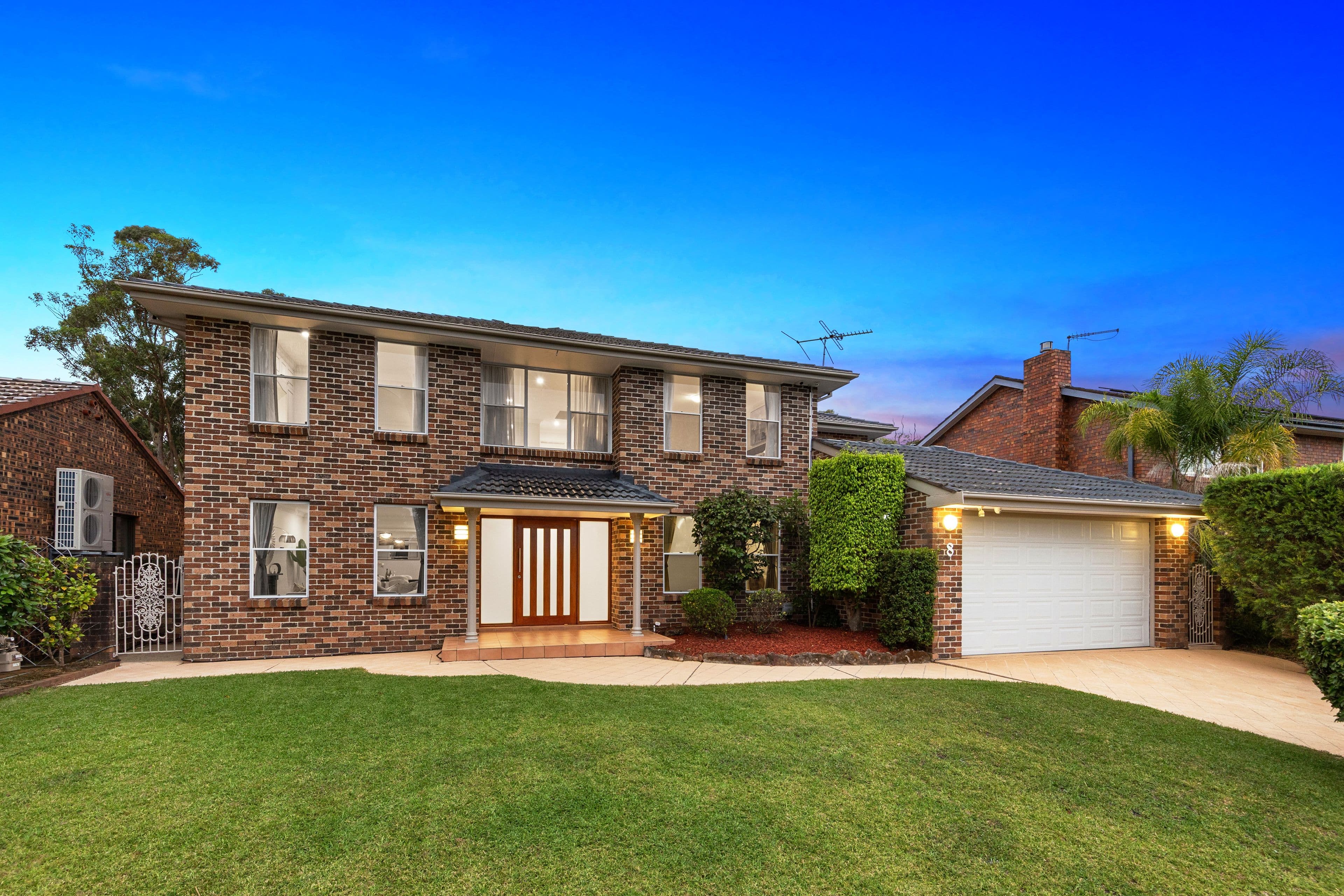 8 Farrer Place, Frenchs Forest NSW 2086, Frenchs Forest - Thumbnail 2