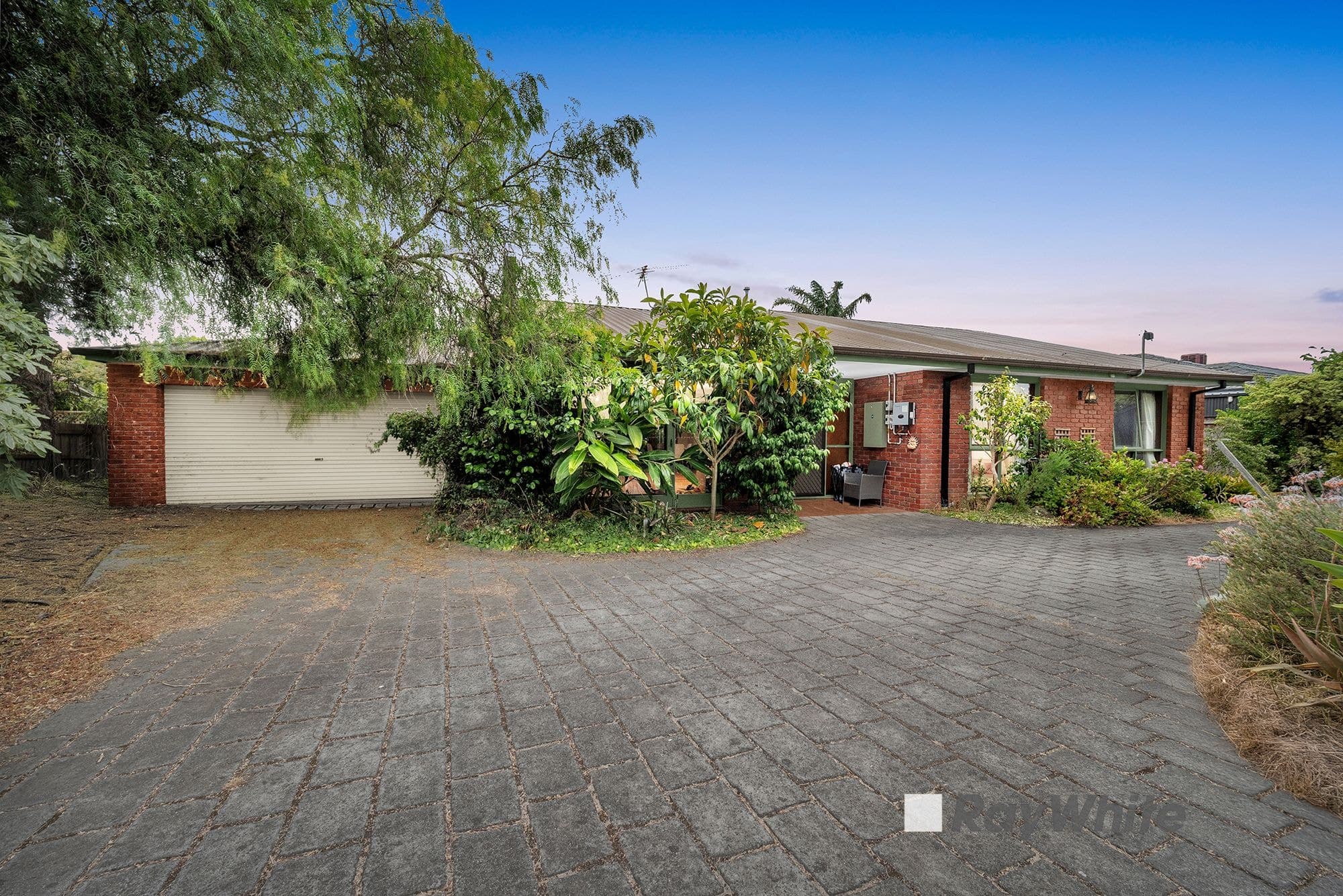 7 Henry Avenue, Hallam VIC 3803, Hallam - Thumbnail 3