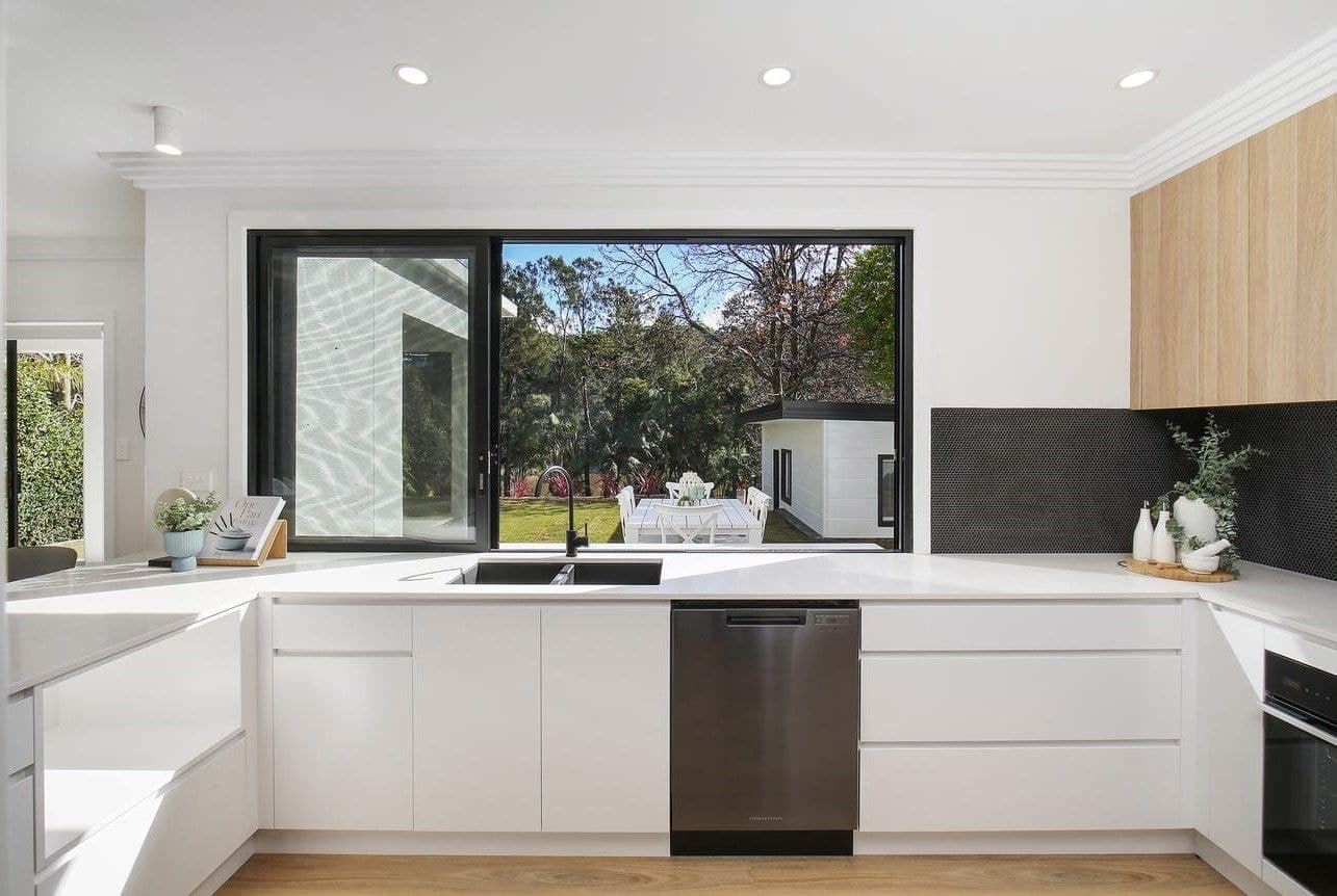 88 Lake Shore Drive, North Avoca NSW 2260, North Avoca - Thumbnail 2