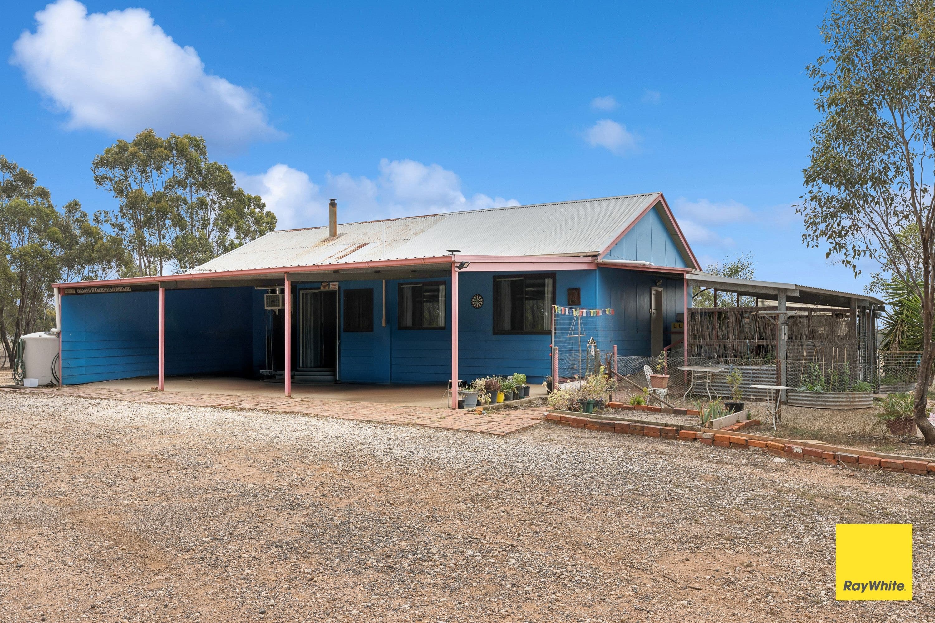 7064 Pyrenees Highway, Avoca VIC 3467, Avoca - Image 1