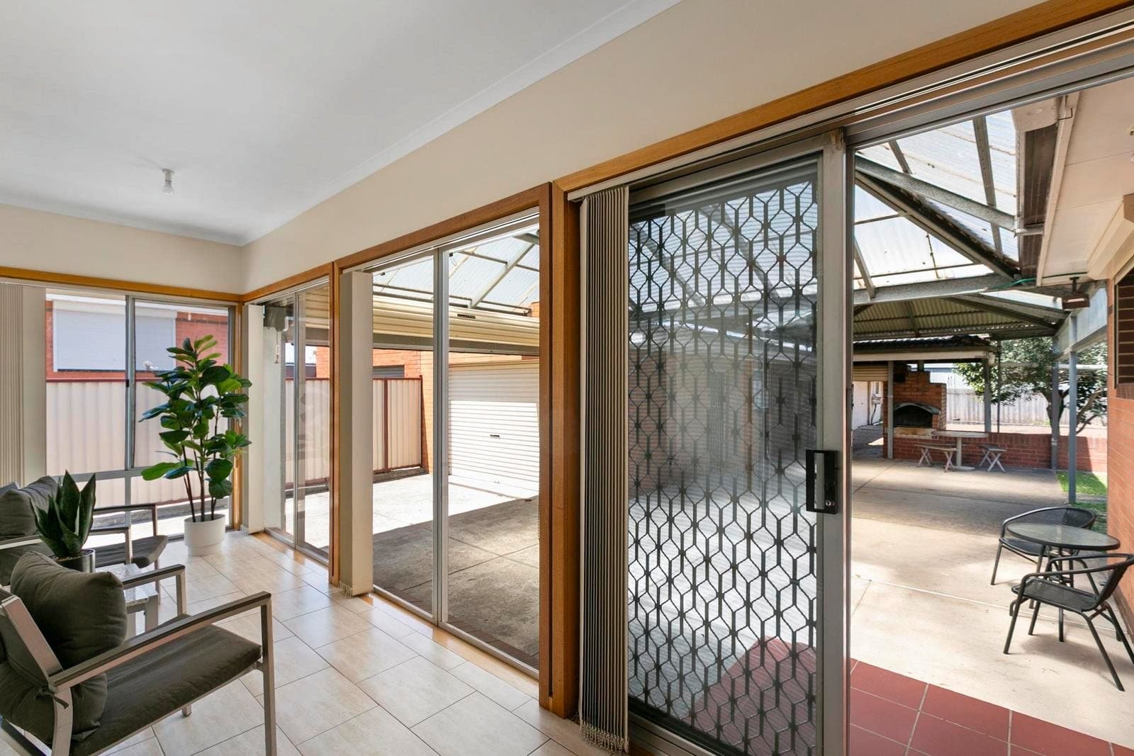 47 Merrilands Road, Reservoir VIC 3073, Reservoir - Thumbnail 8