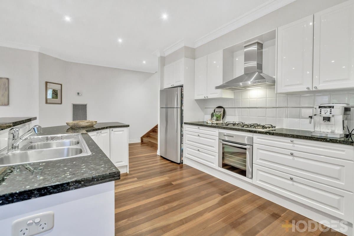 4 Kevin Court, Cheltenham, VIC, 3192, Cheltenham - Thumbnail 6