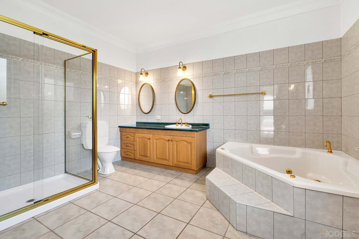 33 Birdwood Street, Parkdale, VIC, 3195, Parkdale - Thumbnail 8