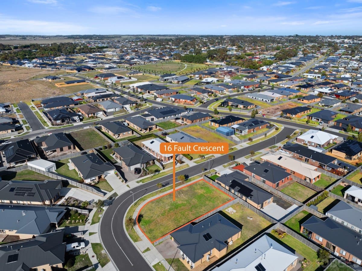 16 Fault Crescent, North Wonthaggi, VIC, 3995, North Wonthaggi - Thumbnail 2