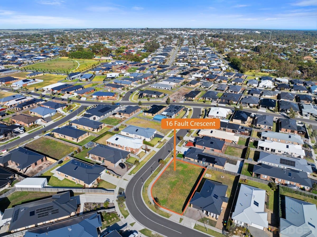 16 Fault Crescent, North Wonthaggi, VIC, 3995, North Wonthaggi - Thumbnail 3