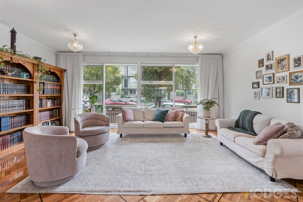 3 Sunhill Court, St Kilda East, VIC, 3183, St Kilda East - Thumbnail 2