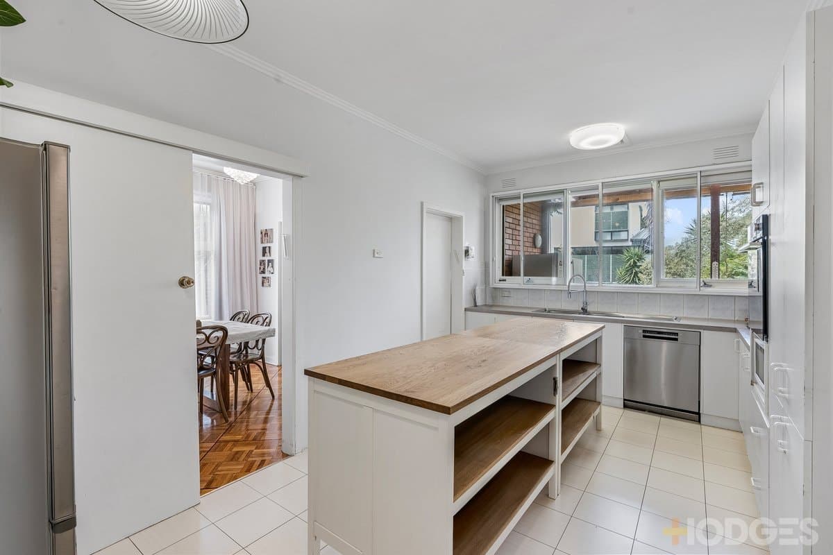 3 Sunhill Court, St Kilda East, VIC, 3183, St Kilda East - Thumbnail 5