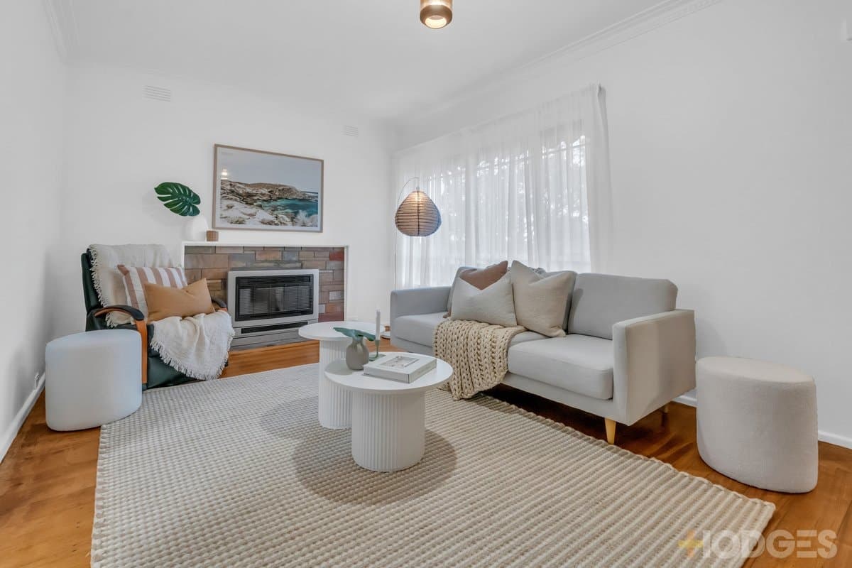 36 Rosewarne Avenue, Cheltenham, VIC, 3192, Cheltenham - Thumbnail 2