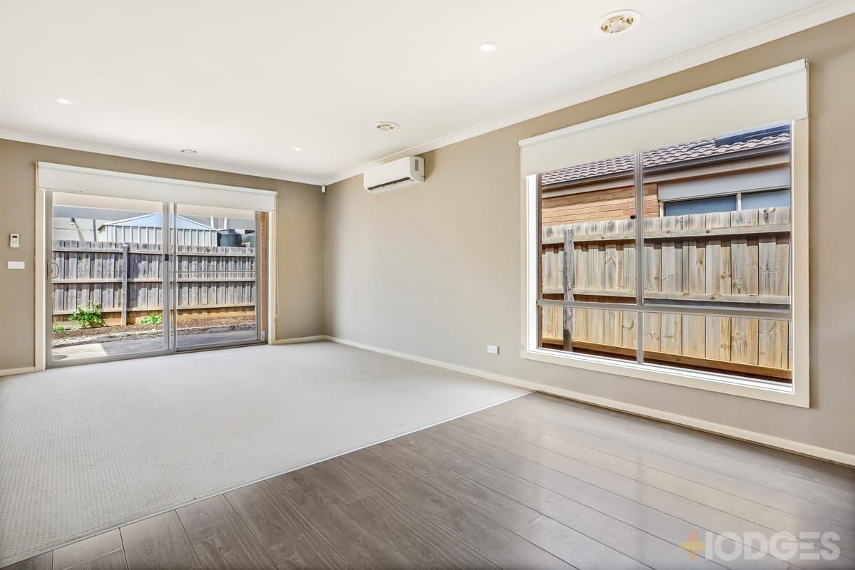 32 Pillar Road, Wyndham Vale, VIC, 3024, Wyndham Vale - Thumbnail 7