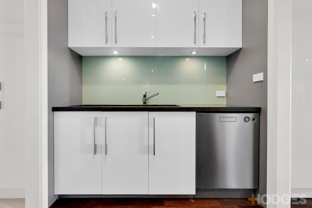 12 Antibes Street, Parkdale, VIC, 3195, Parkdale - Thumbnail 7