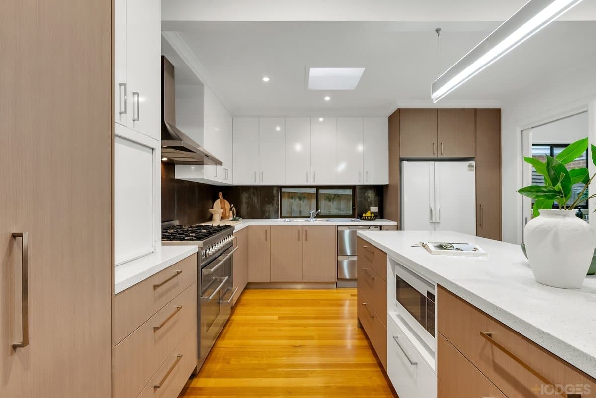 35 Wilson Street, Cheltenham, VIC, 3192, Cheltenham - Thumbnail 2