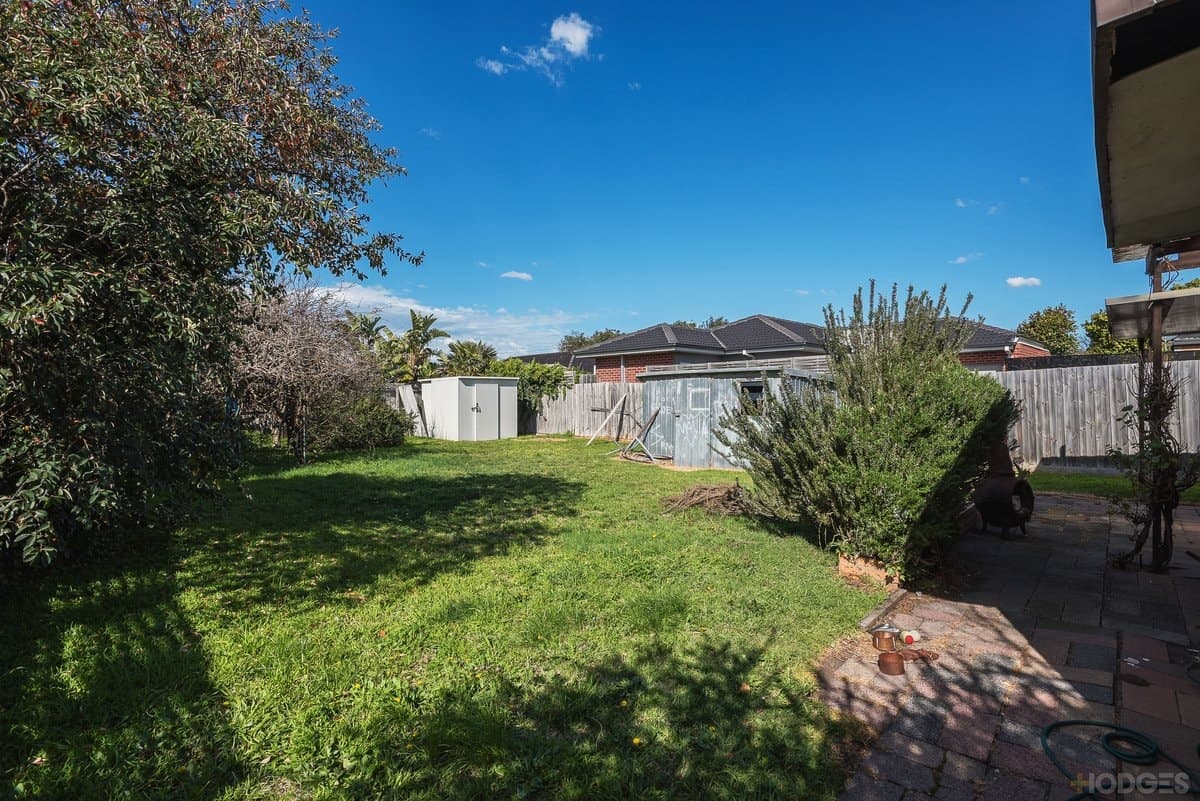 15 Randall Avenue, Edithvale, VIC, 3196, Edithvale - Thumbnail 5