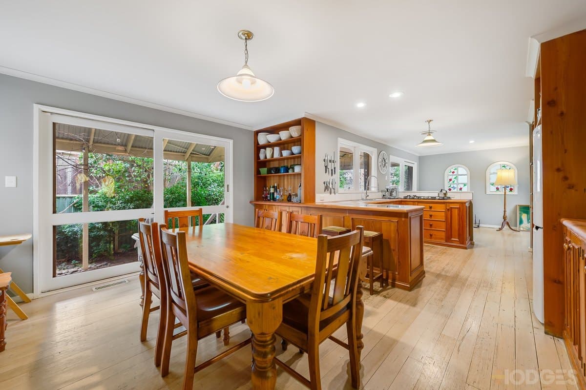 26 Stewart Drive, Werribee, VIC, 3030, Werribee - Thumbnail 4