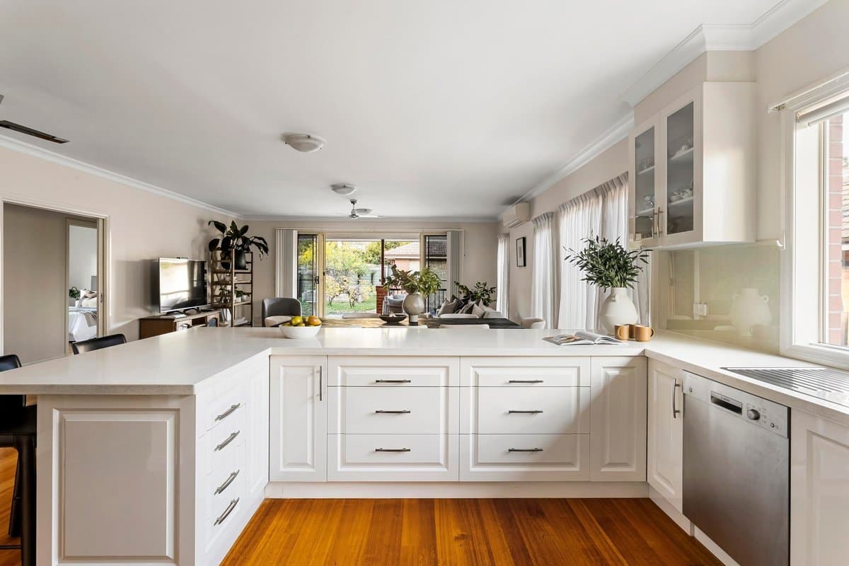 42 Edwin Street, IVANHOE, VIC, 3079, Ivanhoe - Thumbnail 2
