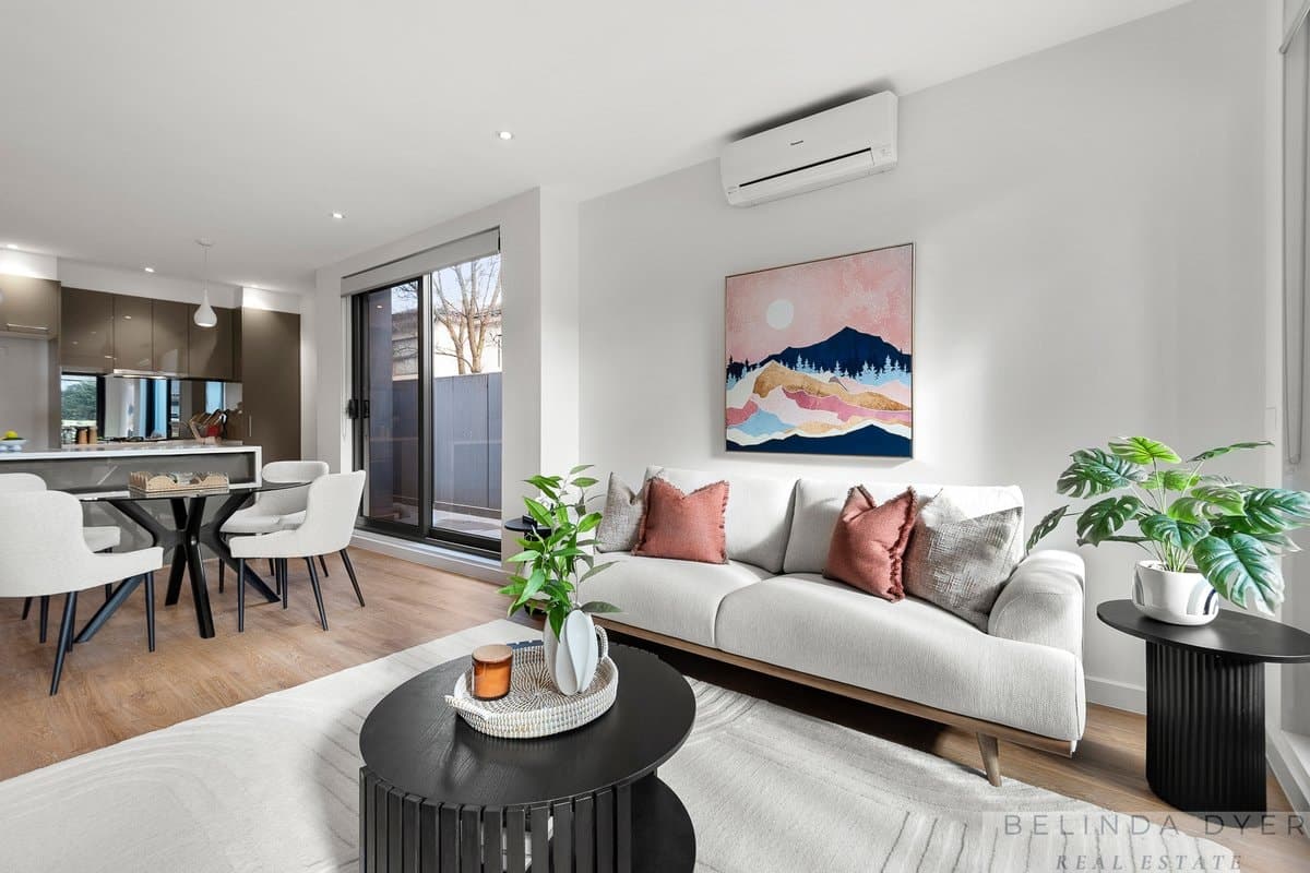 2 / 972 Riversdale Road, SURREY HILLS, VIC, 3127, Surrey Hills - Thumbnail 2
