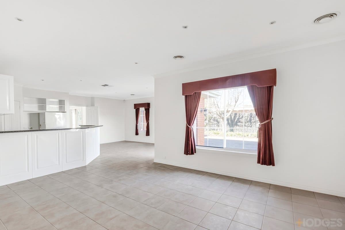 22 Percy Street, West End, West End - Thumbnail 3