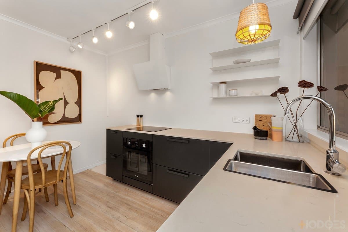 17 / 109 Weatherall Road, Cheltenham, VIC, 3192, Cheltenham - Image 1