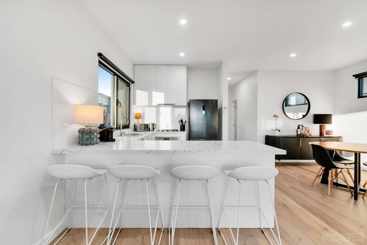 1 / 200 Nepean Highway, Seaford, VIC, 3198, Seaford - Image 1