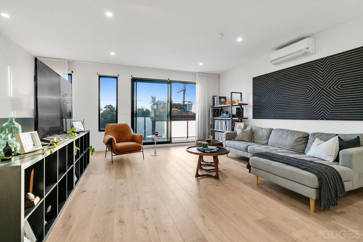 1 / 200 Nepean Highway, Seaford, VIC, 3198, Seaford - Thumbnail 3