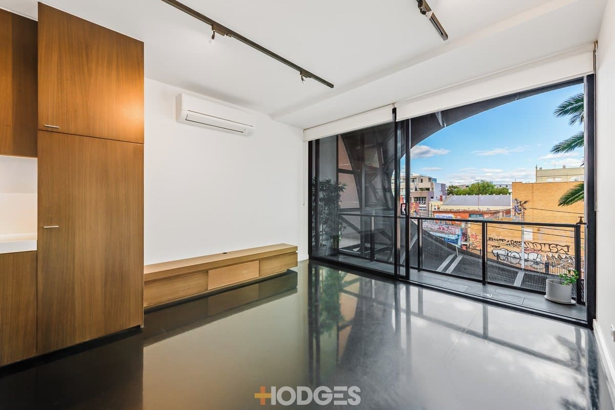209 / 72 Acland Street, St Kilda, VIC, 3182, St Kilda - Thumbnail 4