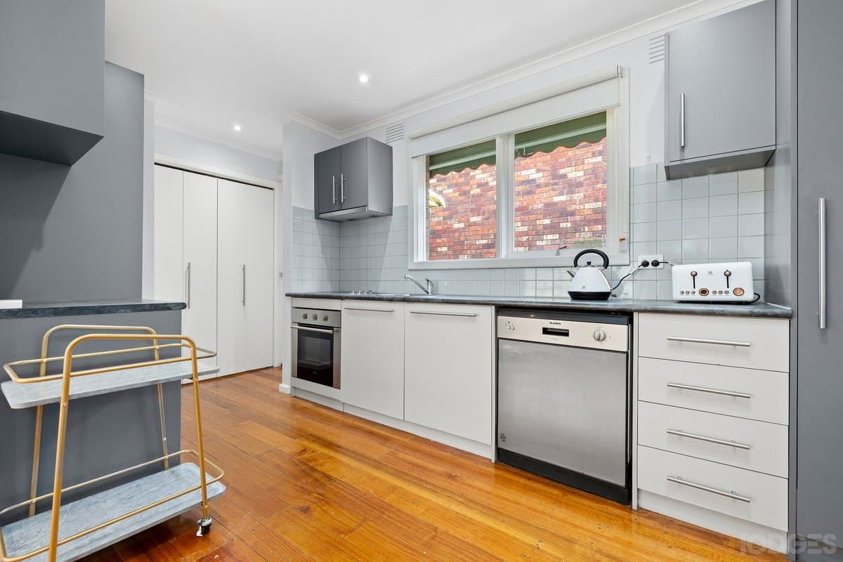 2 / 6 Venice Street, Mentone, VIC, 3194, Mentone - Thumbnail 4