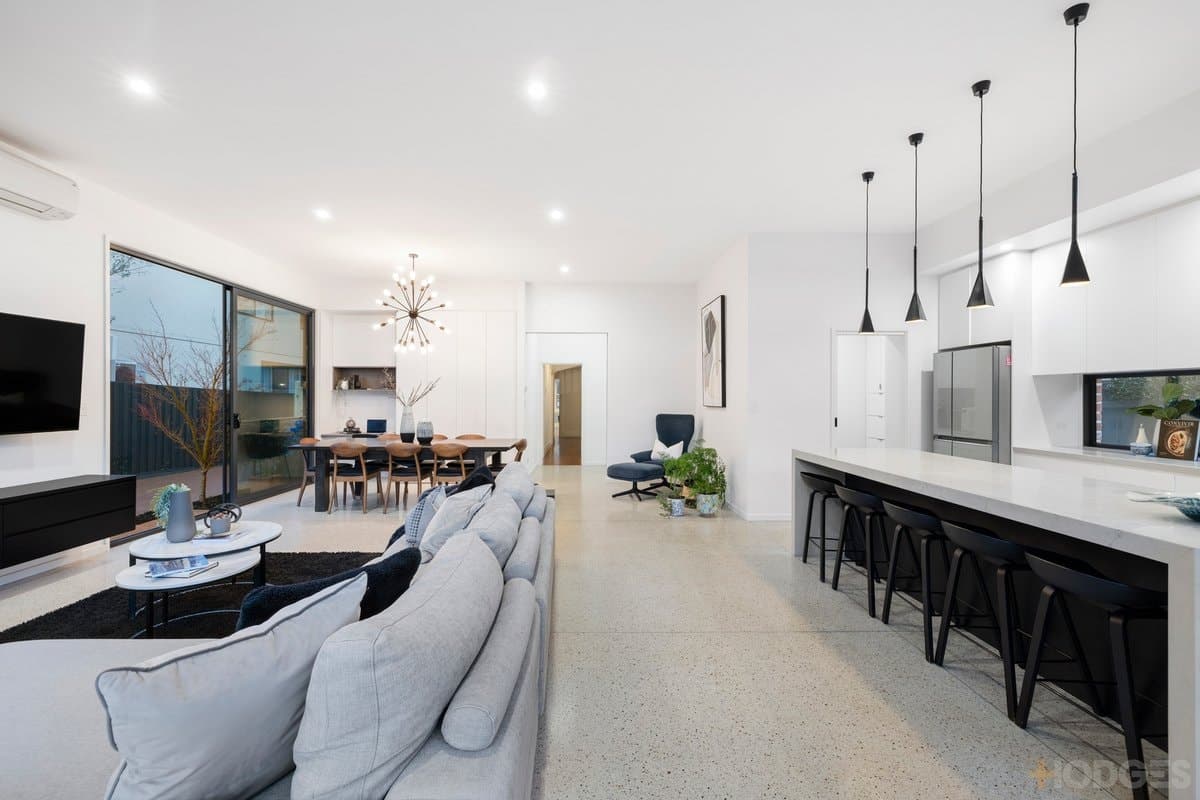 13 Oak Street, Beaumaris, VIC, 3193, Beaumaris - Thumbnail 3