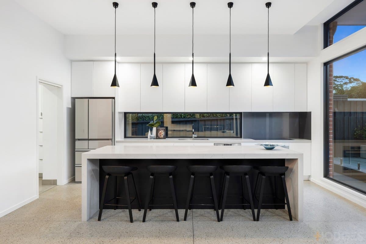 13 Oak Street, Beaumaris, VIC, 3193, Beaumaris - Thumbnail 4