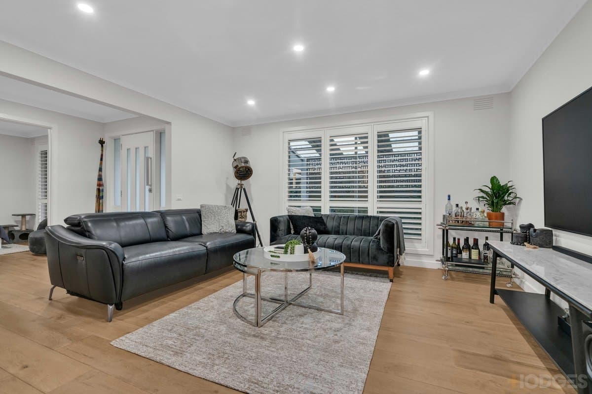 2 / 2 Levanto Street, Mentone, VIC, 3194, Mentone - Thumbnail 2