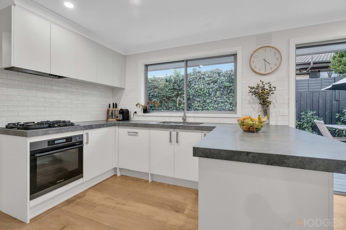 2 / 2 Levanto Street, Mentone, VIC, 3194, Mentone - Thumbnail 3