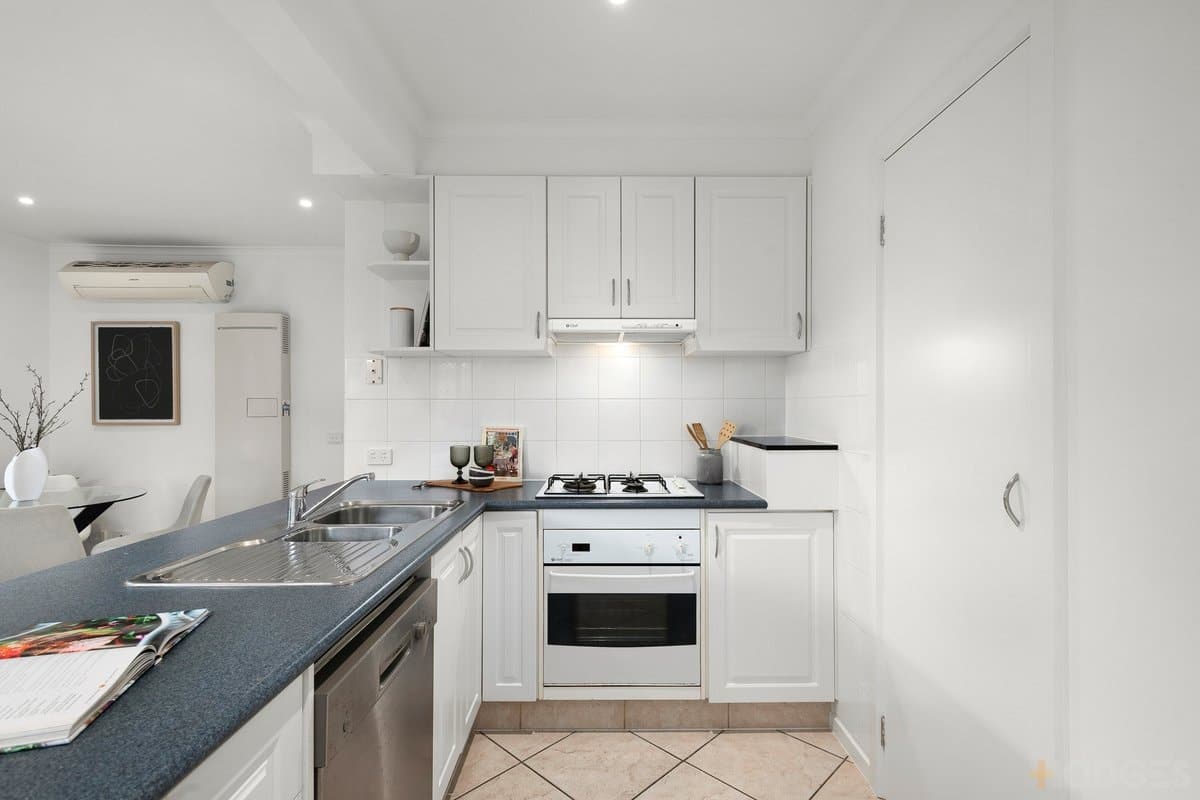 3 / 3 McArthur Street, Bentleigh, VIC, 3204, Bentleigh - Thumbnail 6