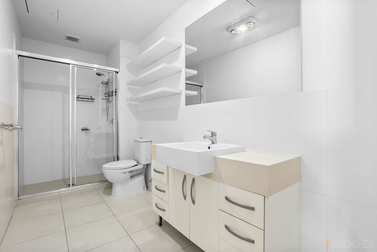 102 / 135 Lower Dandenong Road, Mentone, VIC, 3194, Mentone - Thumbnail 5
