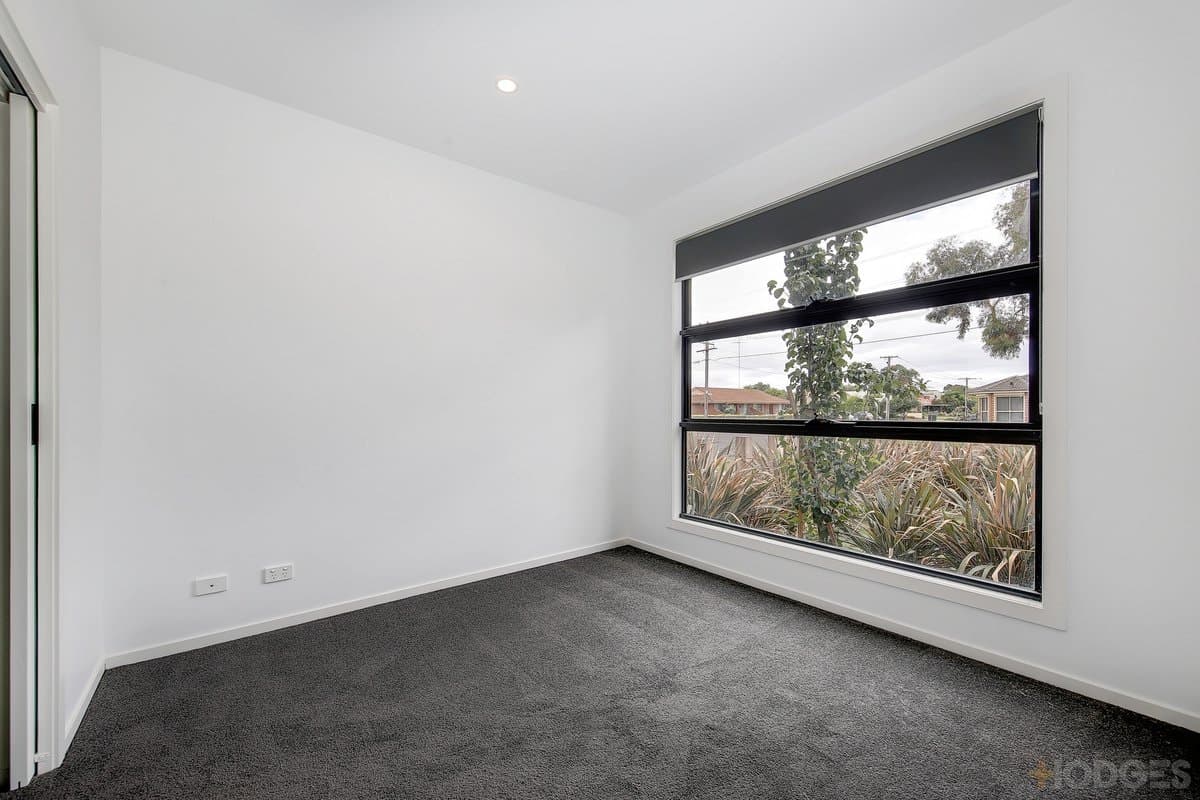 1 / 159 Greaves Street North, Werribee, VIC, 3030, Werribee - Thumbnail 3