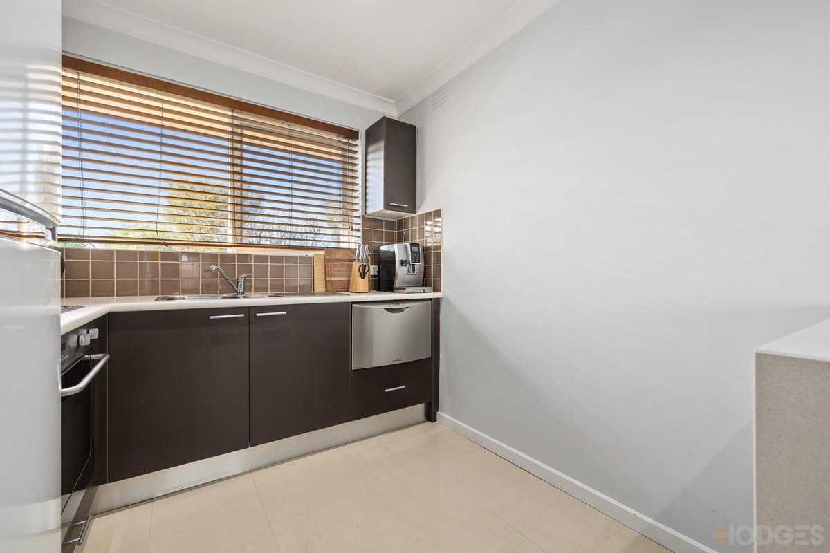 8 / 12 Bartlett Street, Hampton East, VIC, 3188, Hampton East - Thumbnail 5