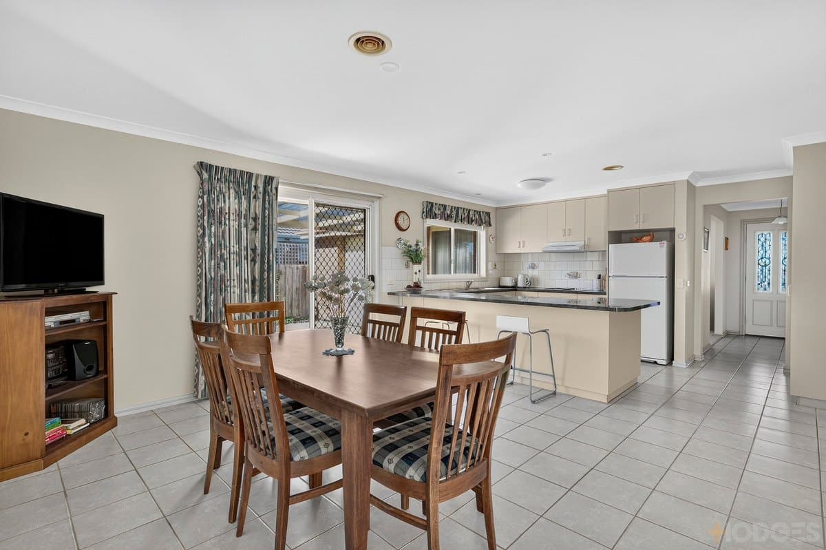 12 Arlington Crescent, Ocean Grove, VIC, 3226, Ocean Grove - Thumbnail 3