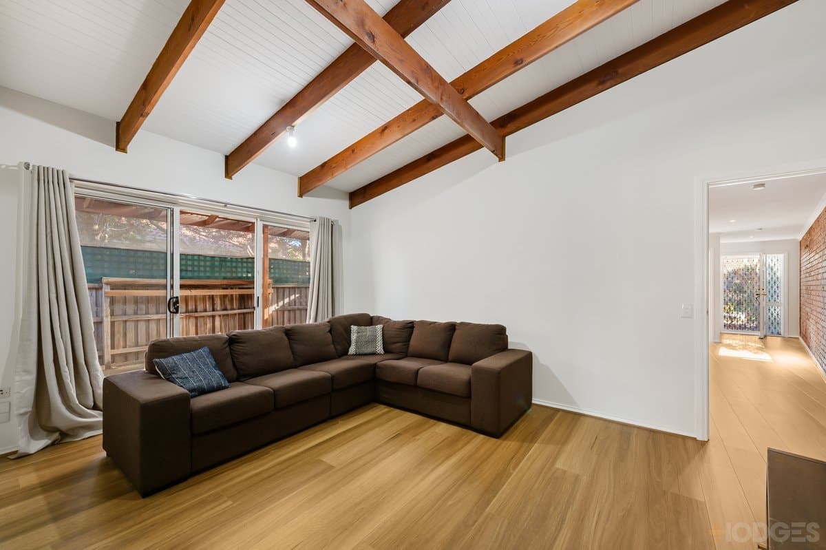 2 / 1 Vernon Court, Hoppers Crossing, VIC, 3029, Hoppers Crossing - Thumbnail 4