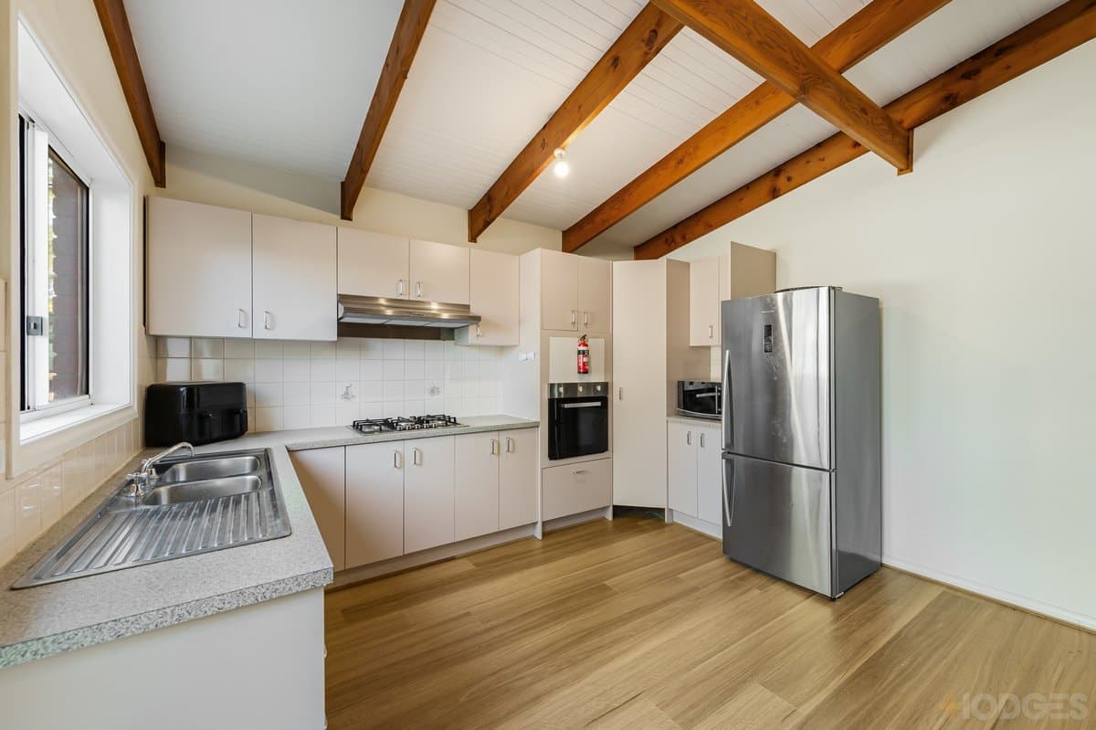 2 / 1 Vernon Court, Hoppers Crossing, VIC, 3029, Hoppers Crossing - Thumbnail 5