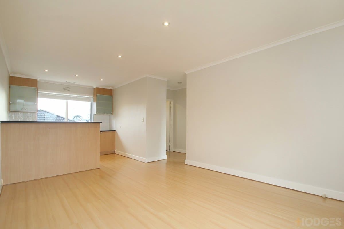 14 / 5 Station Street, Mentone, VIC, 3194, Mentone - Thumbnail 2