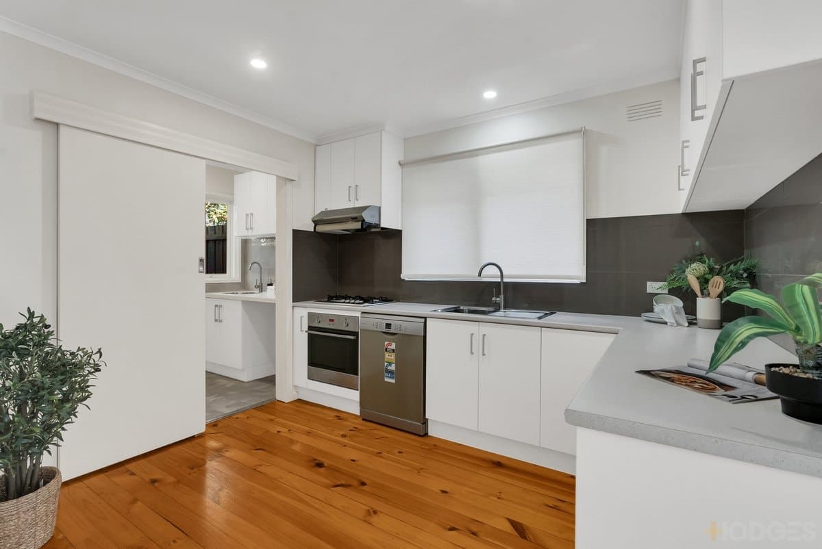 3 / 80 Warrigal Road, Parkdale, VIC, 3195, Parkdale - Thumbnail 2