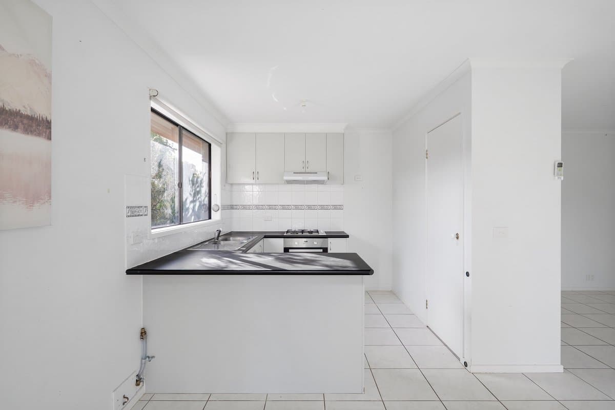 16 Tuerong Street, RYE, VIC, 3941, Rye - Thumbnail 8