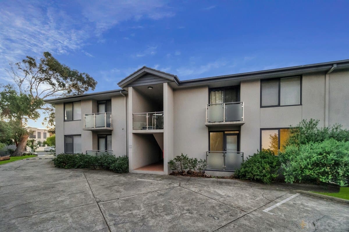 2 / 12 Warrigal Road, Parkdale, VIC, 3195, Parkdale - Thumbnail 2