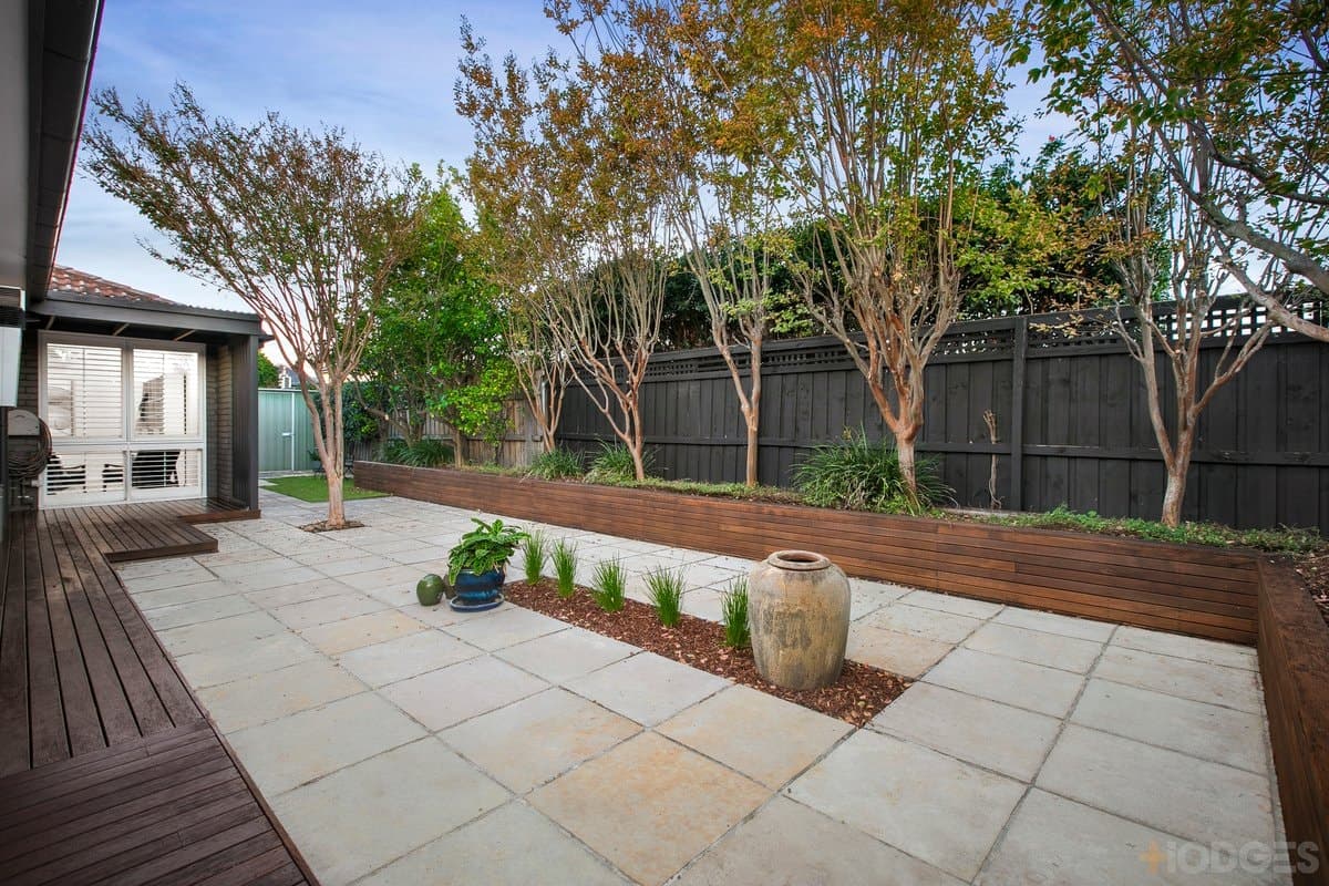 4 / 3 Oak Grove, Brighton, VIC, 3186, Brighton - Thumbnail 2